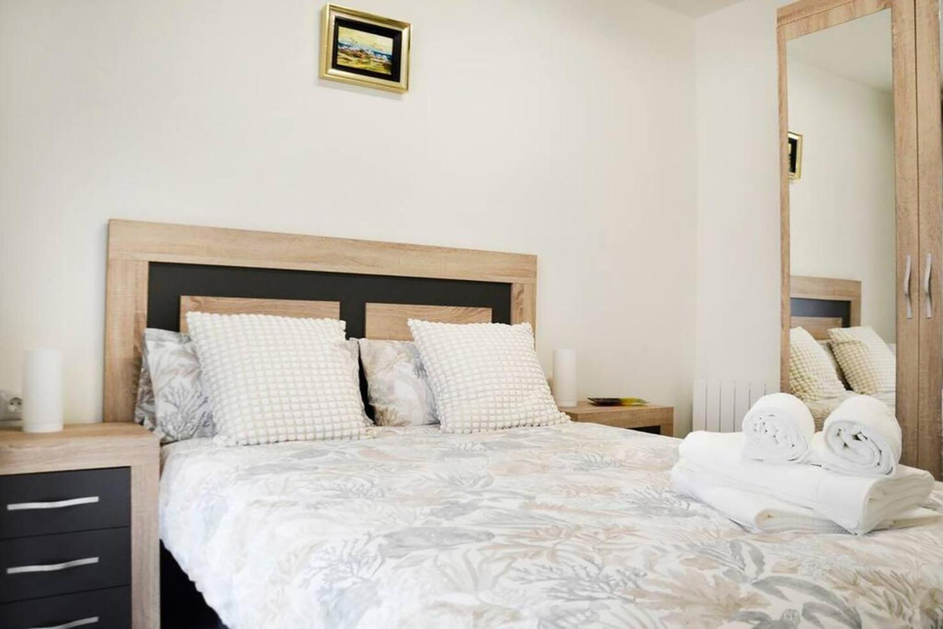 Nuevo Apartamento De 3 Dormitorios En Calle Alta Santander Dış mekan fotoğraf